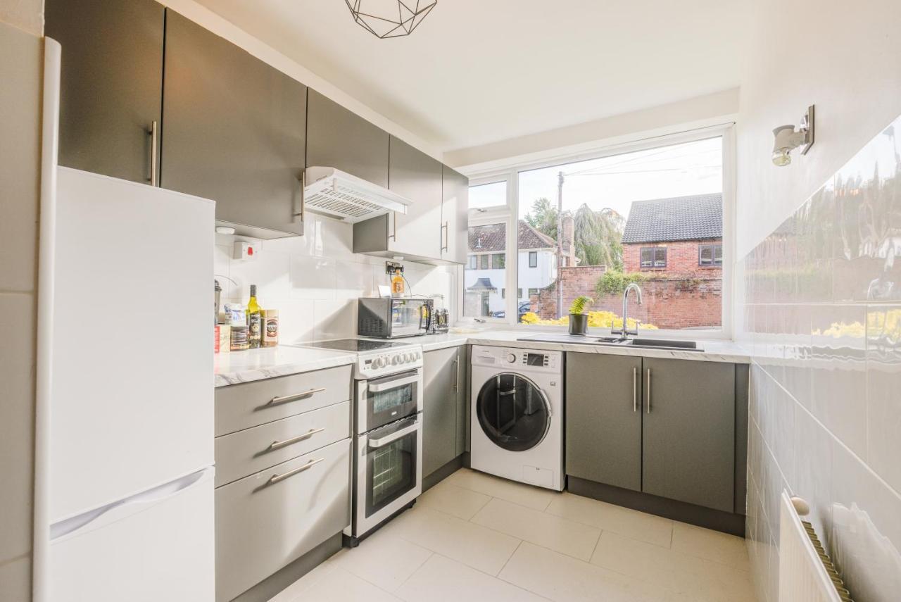 Town Centre Apartment Royal Royal Leamington Spa Exterior foto